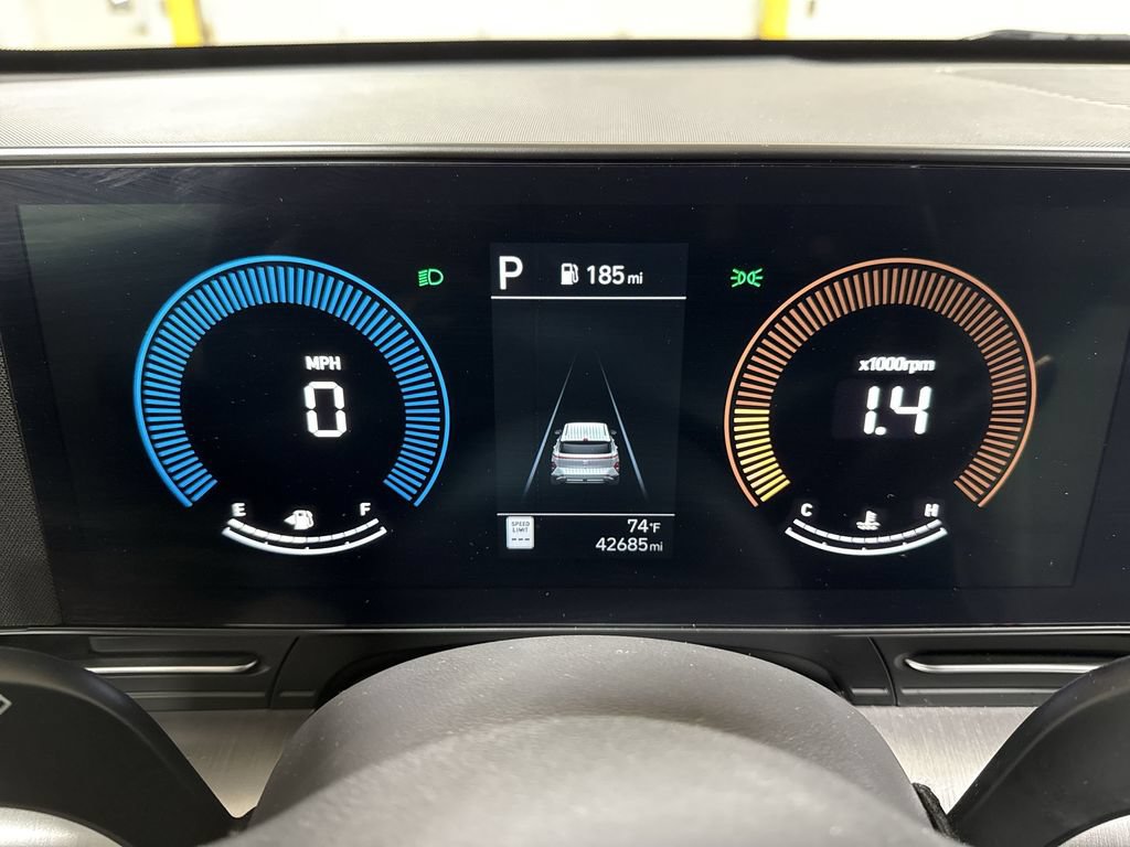 Used 2024 Hyundai Kona SEL FWD image 12