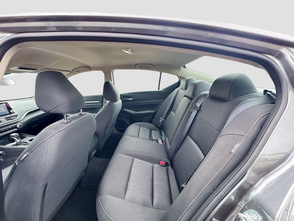 Used 2022 Nissan Altima 2.5 SV FWD image 28