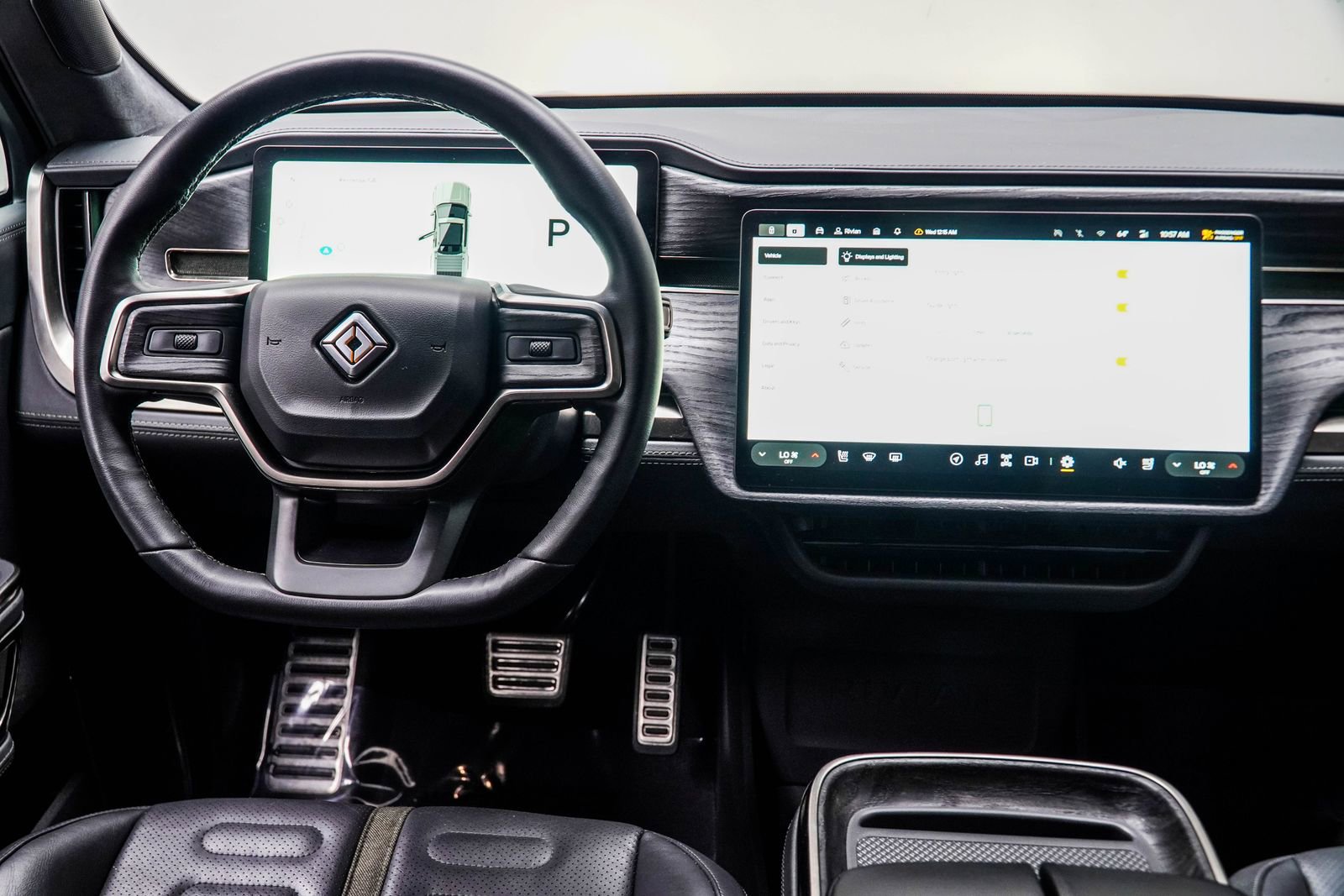 Used 2022 Rivian R1T Launch Edition image 21