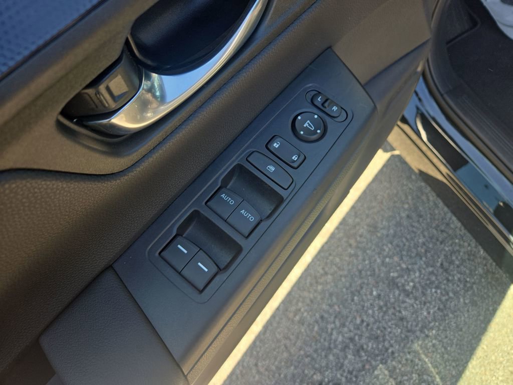 Certified 2026 Honda CR-V Sport image 33