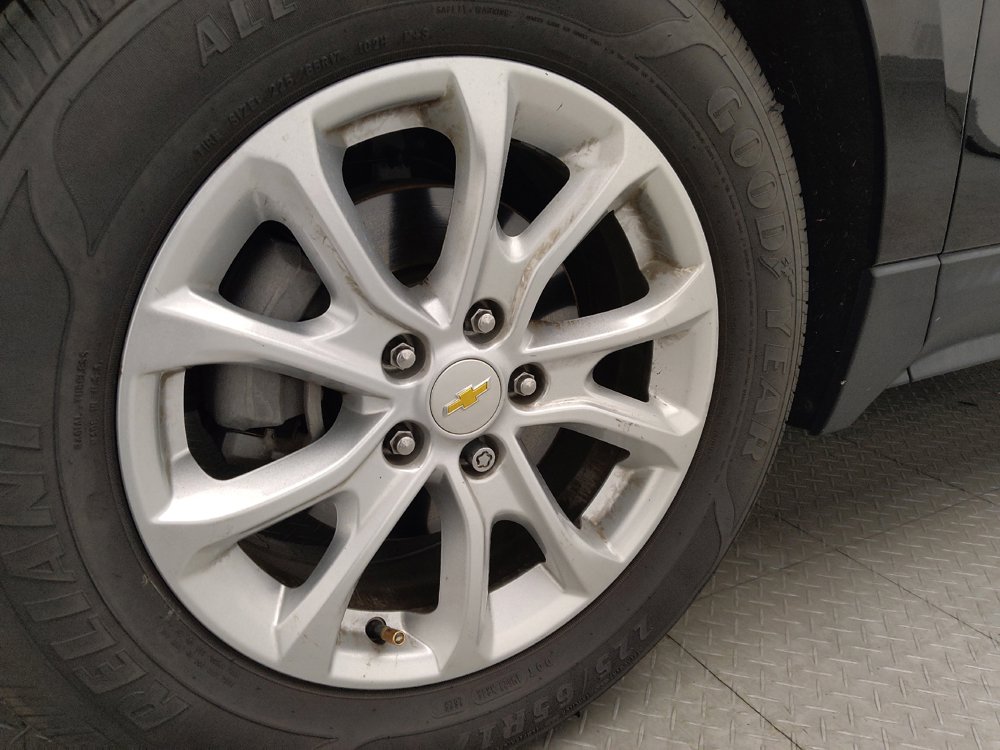 Used 2019 Chevrolet Equinox LS FWD image 31