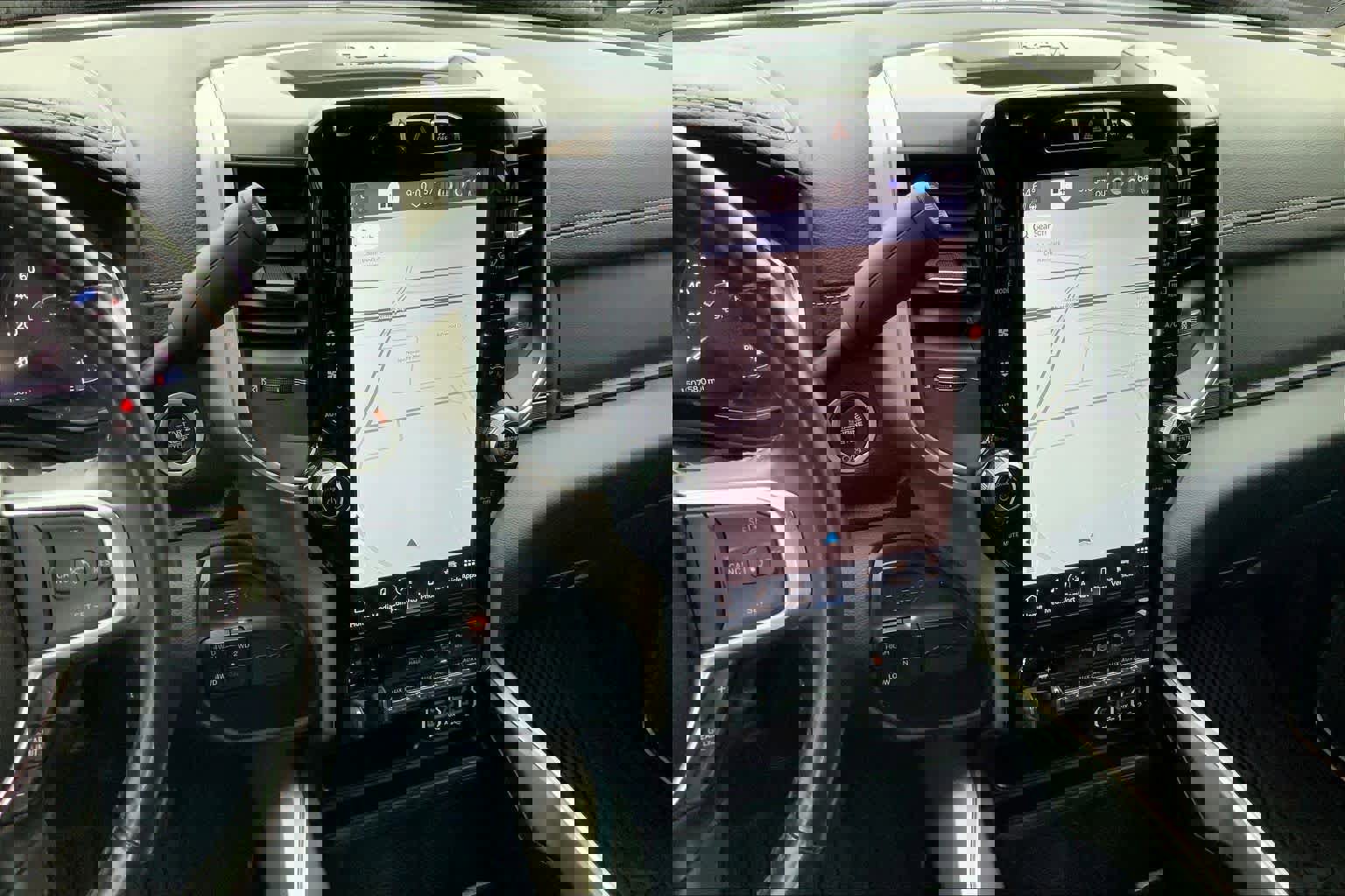 Used 2024 RAM 5500 Laramie image 6