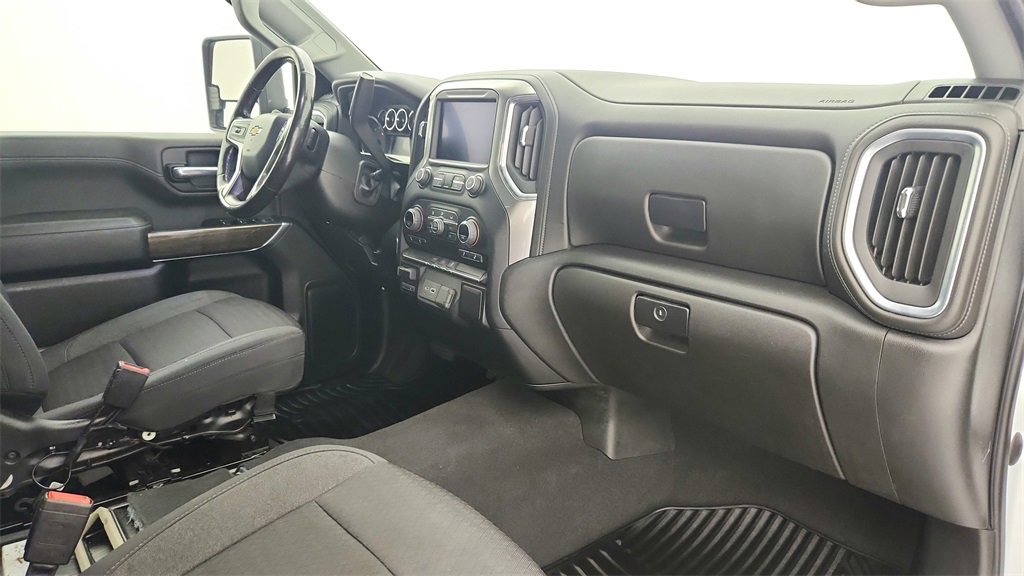 Used 2022 Chevrolet Silverado 2500 LT w/ Convenience Package image 30