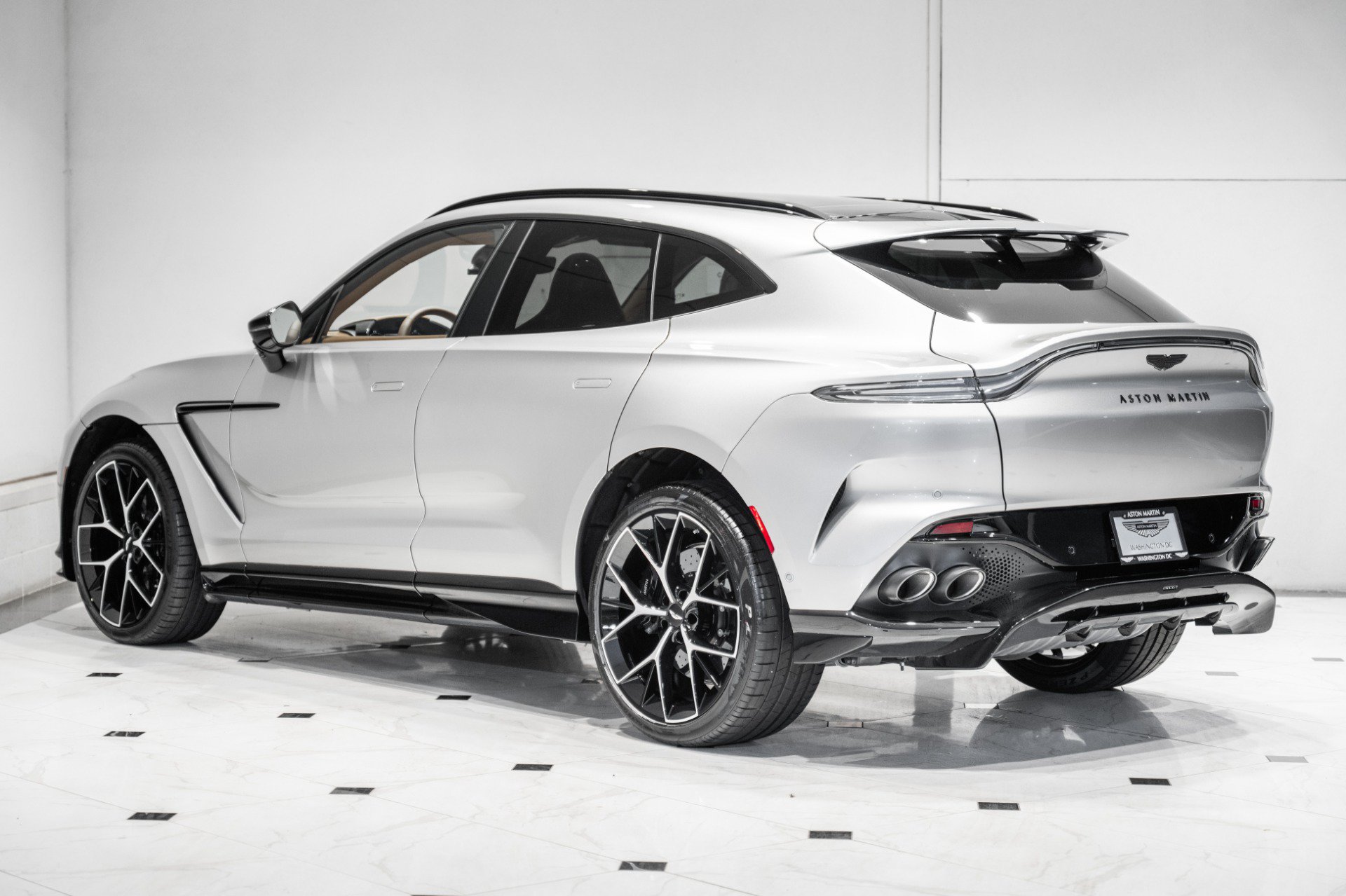 New 2026 Aston Martin DBX 707 AWD/4WD image 2