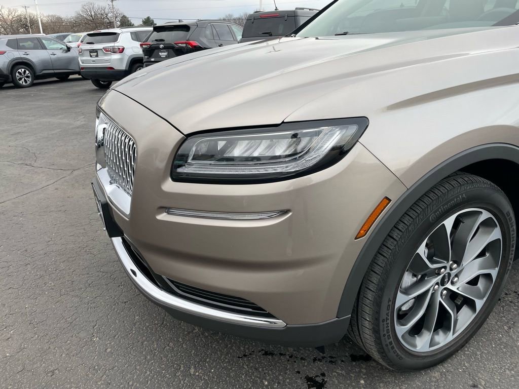 Used 2021 Lincoln Nautilus Reserve w/ Cargo Utility Package image 43