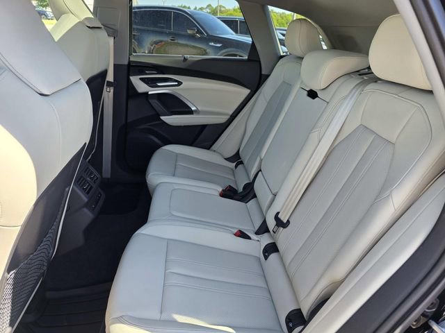 Used 2025 Audi Q5 Prestige image 7
