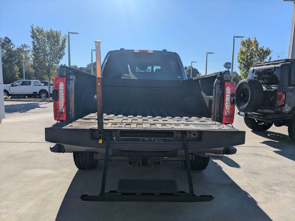 New 2026 Ford F250 Lariat w/ Black Appearance Package AWD/4WD image 6