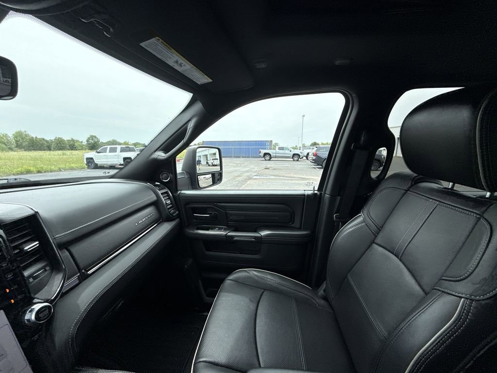 Used 2024 RAM 3500 Limited w/ Night Edition AWD/4WD image 15