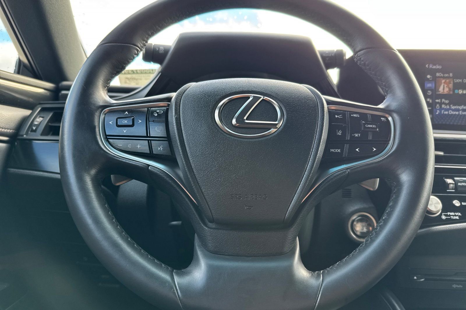 Used 2022 Lexus ES 250 250 w/ Accessory Package 2 image 21