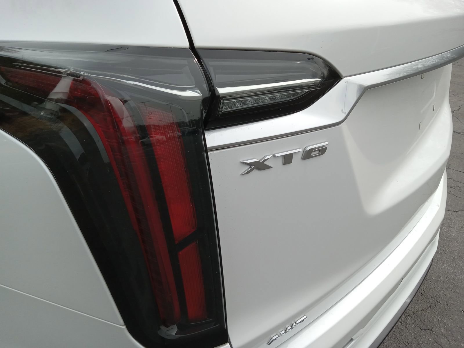 Certified 2023 Cadillac XT6 Sport image 9