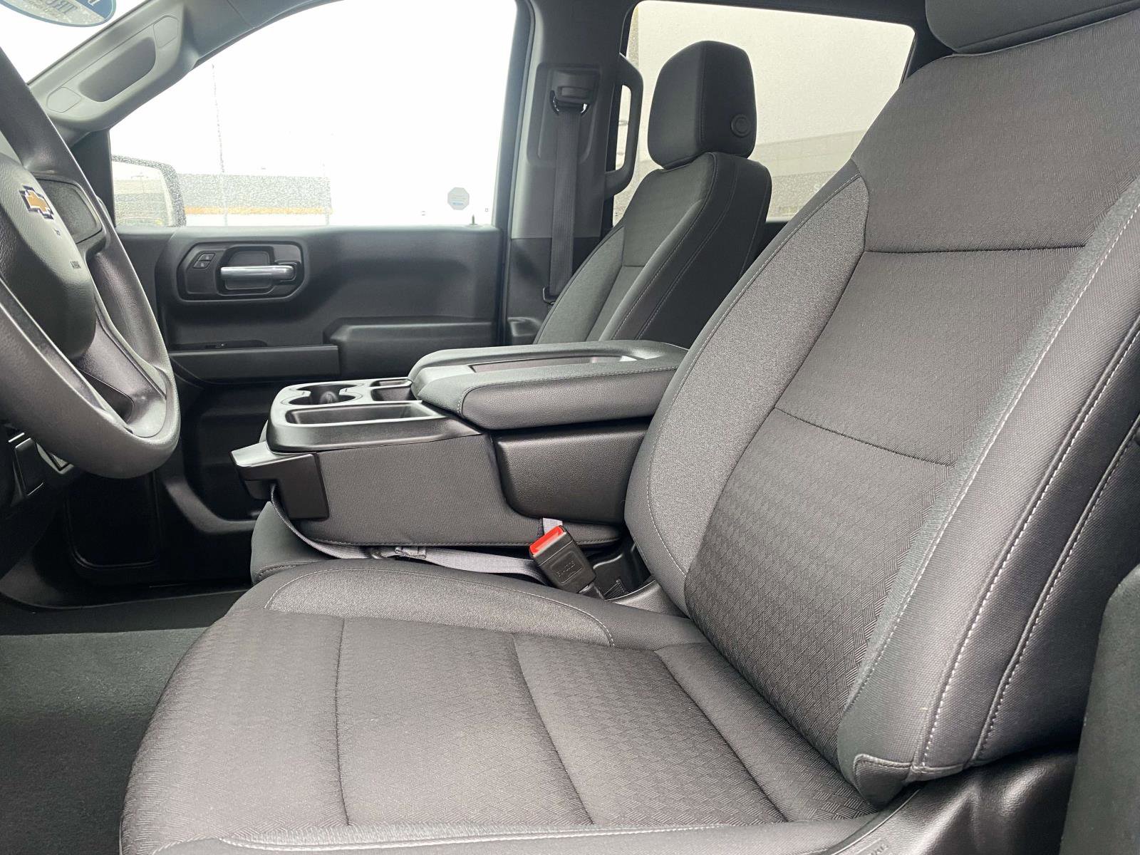 Used 2024 Chevrolet Silverado 1500 Custom image 15