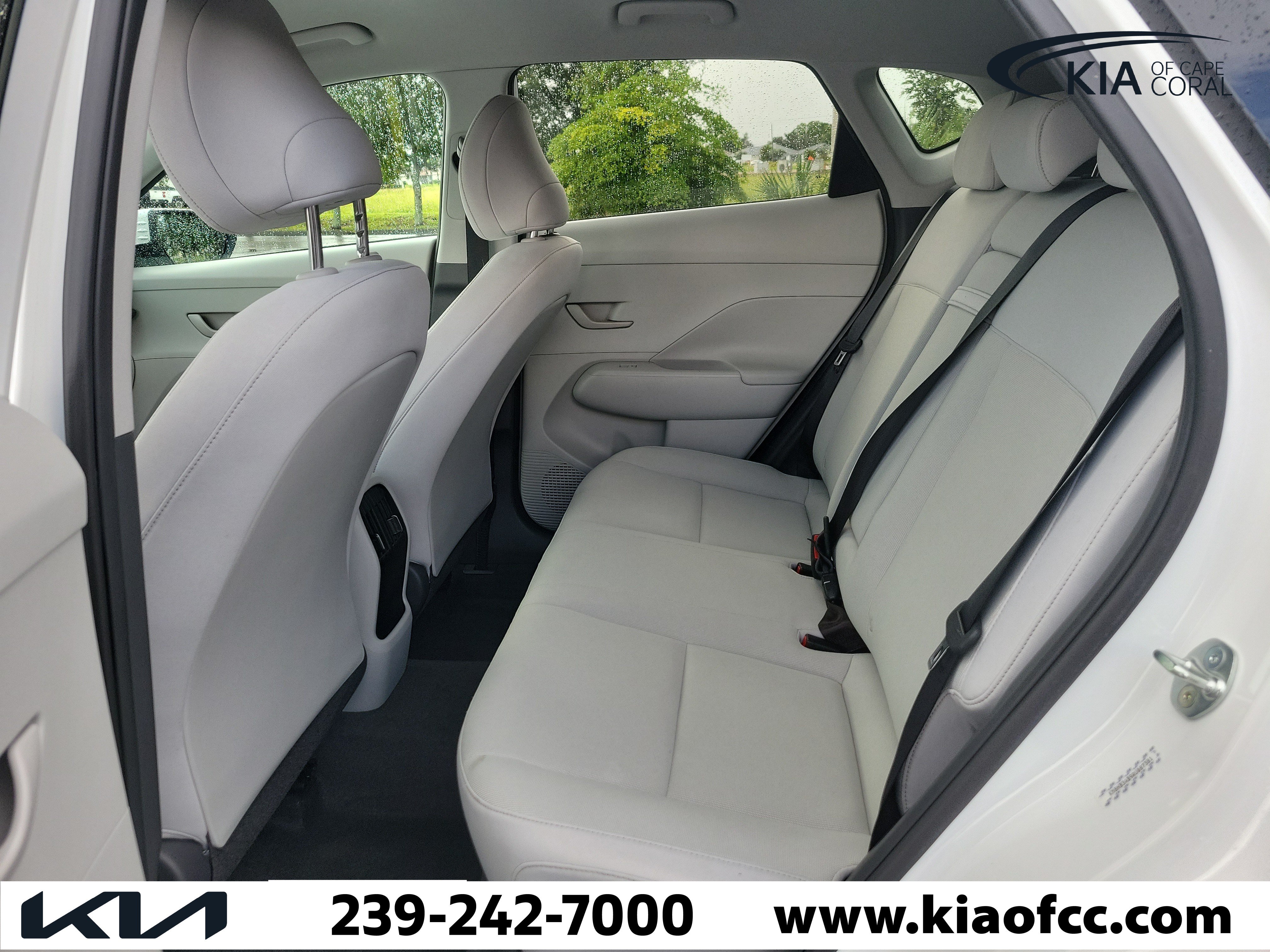 Used 2024 Hyundai Kona SEL FWD image 12