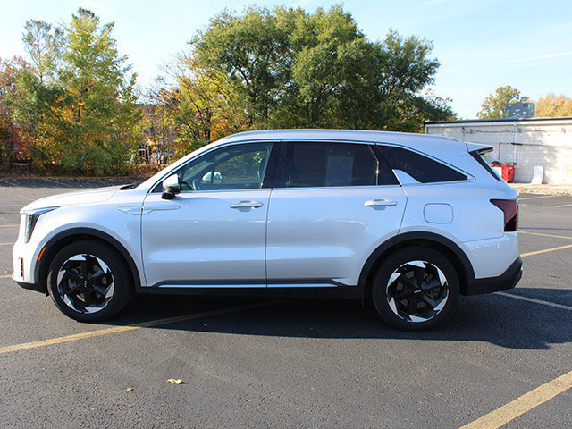 Used 2025 Kia Sorento SX Prestige AWD/4WD image 7