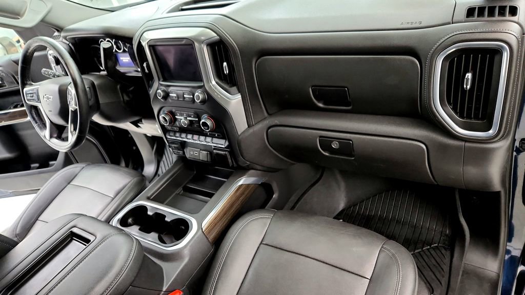 Used 2021 Chevrolet Silverado 1500 RST AWD/4WD image 16