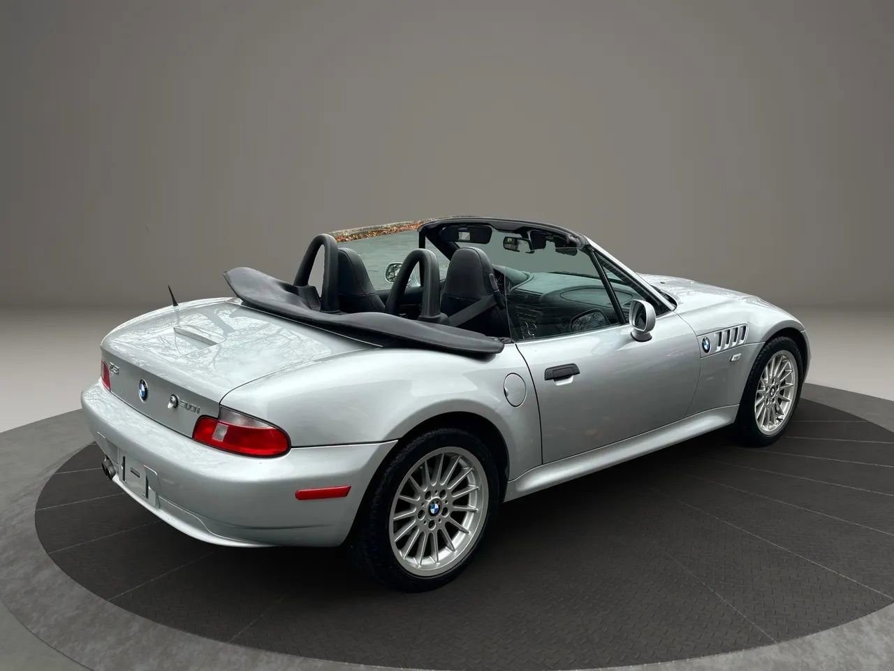 Used 2002 BMW Z3 3.0i image 15