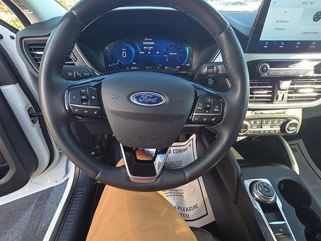 Used 2021 Ford Escape SEL w/ Technology Package AWD/4WD image 22