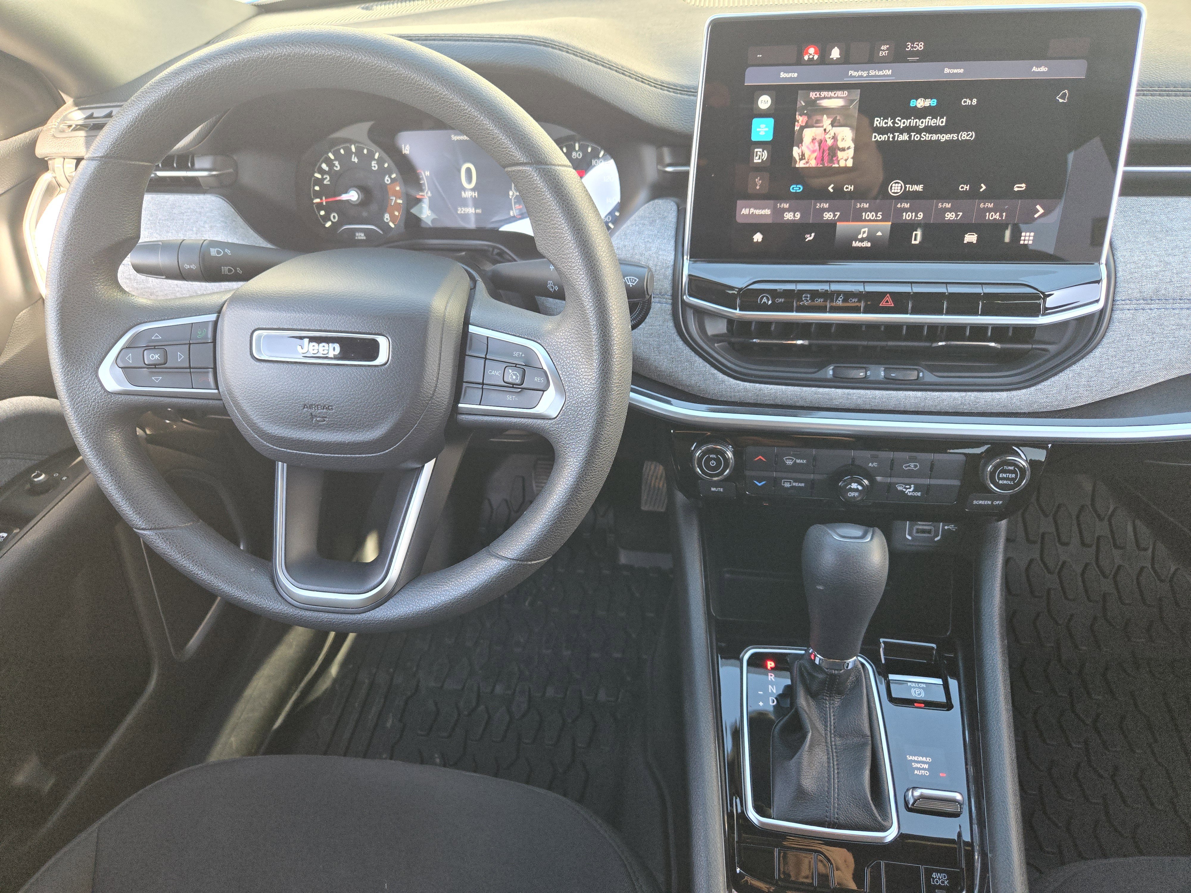 Used 2023 Jeep Compass Sport image 29