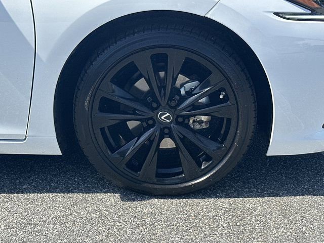 Used 2024 Lexus ES 300h F Sport w/ Accessory Package (Z2) image 16