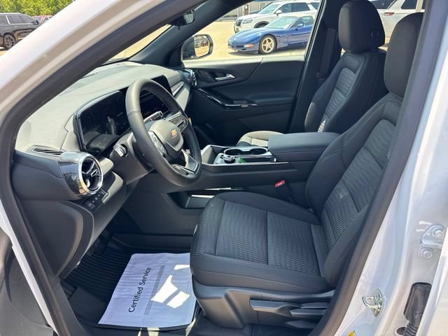 New 2027 Chevrolet Equinox LT w/ LPO, Floor Liner Package AWD/4WD image 14