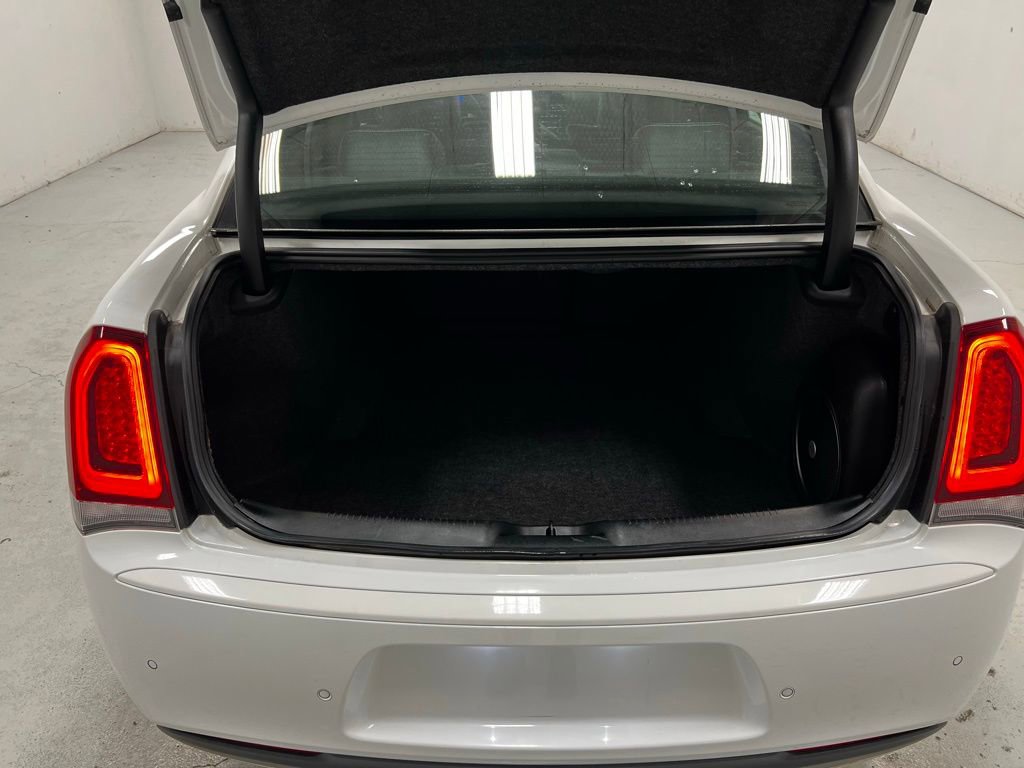 Used 2023 Chrysler 300 S image 25