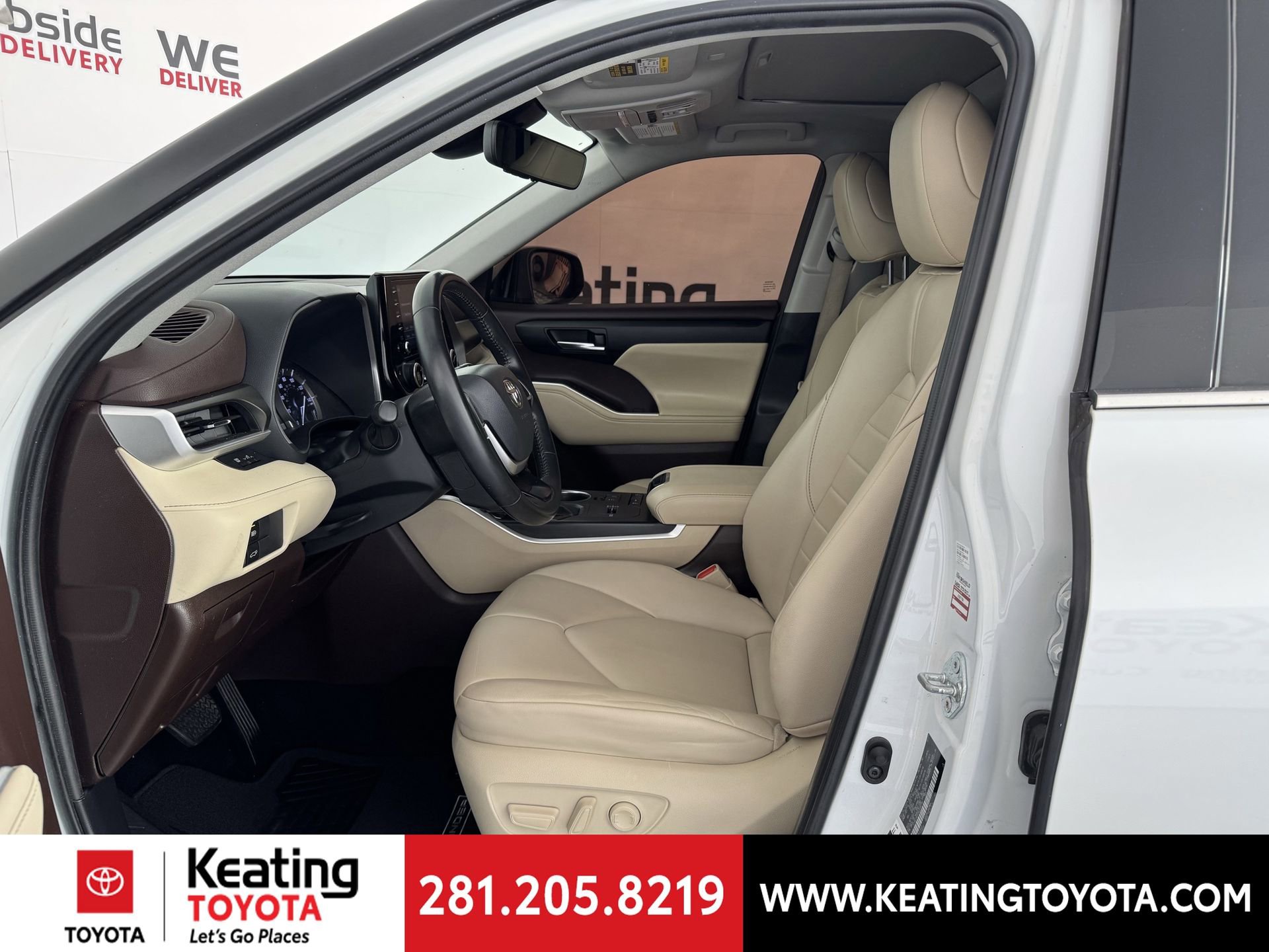 Used 2022 Toyota Highlander XLE image 14