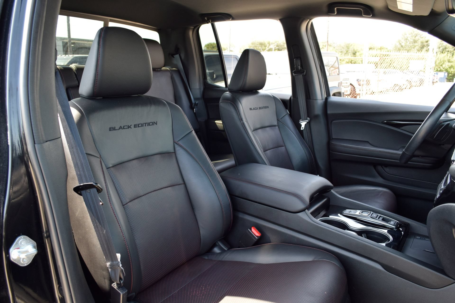 Used 2024 Honda Ridgeline Black Edition image 23