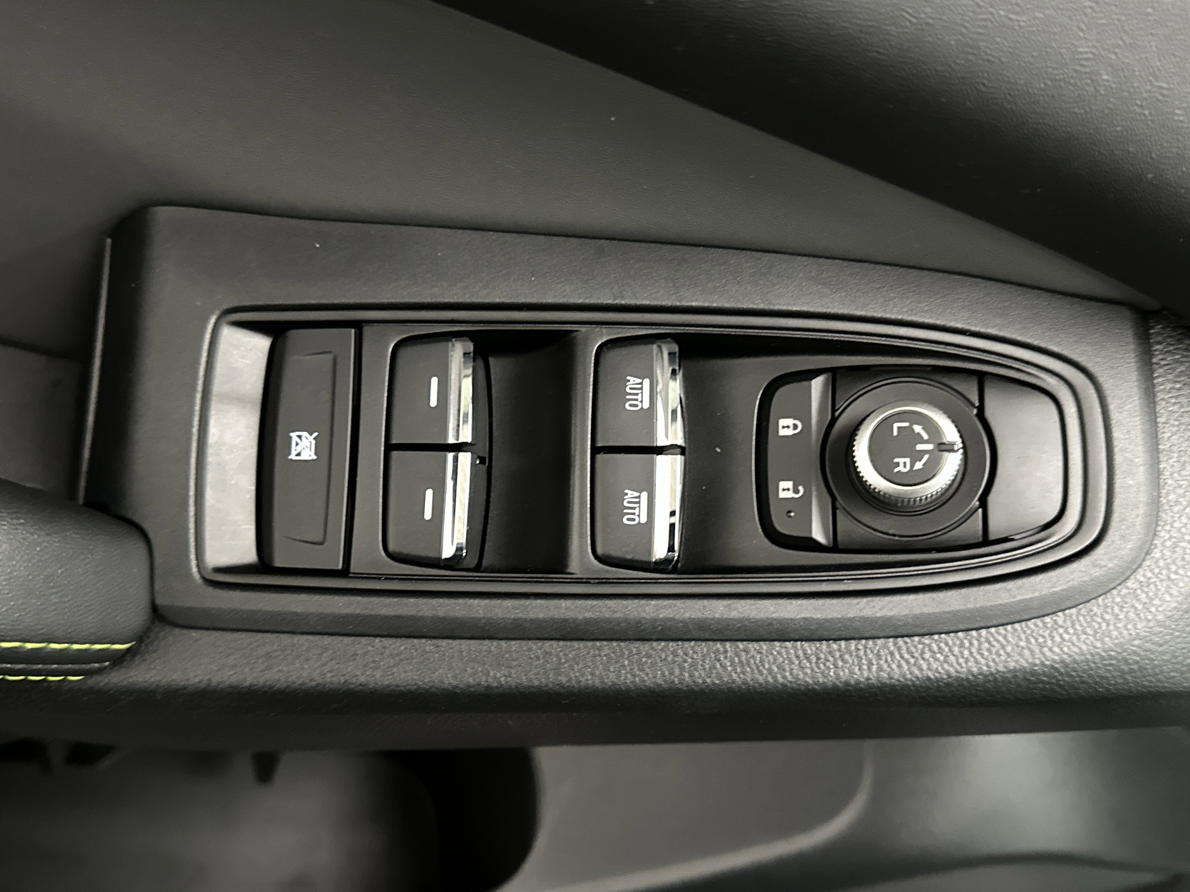 Used 2023 Subaru Ascent Onyx Edition image 19