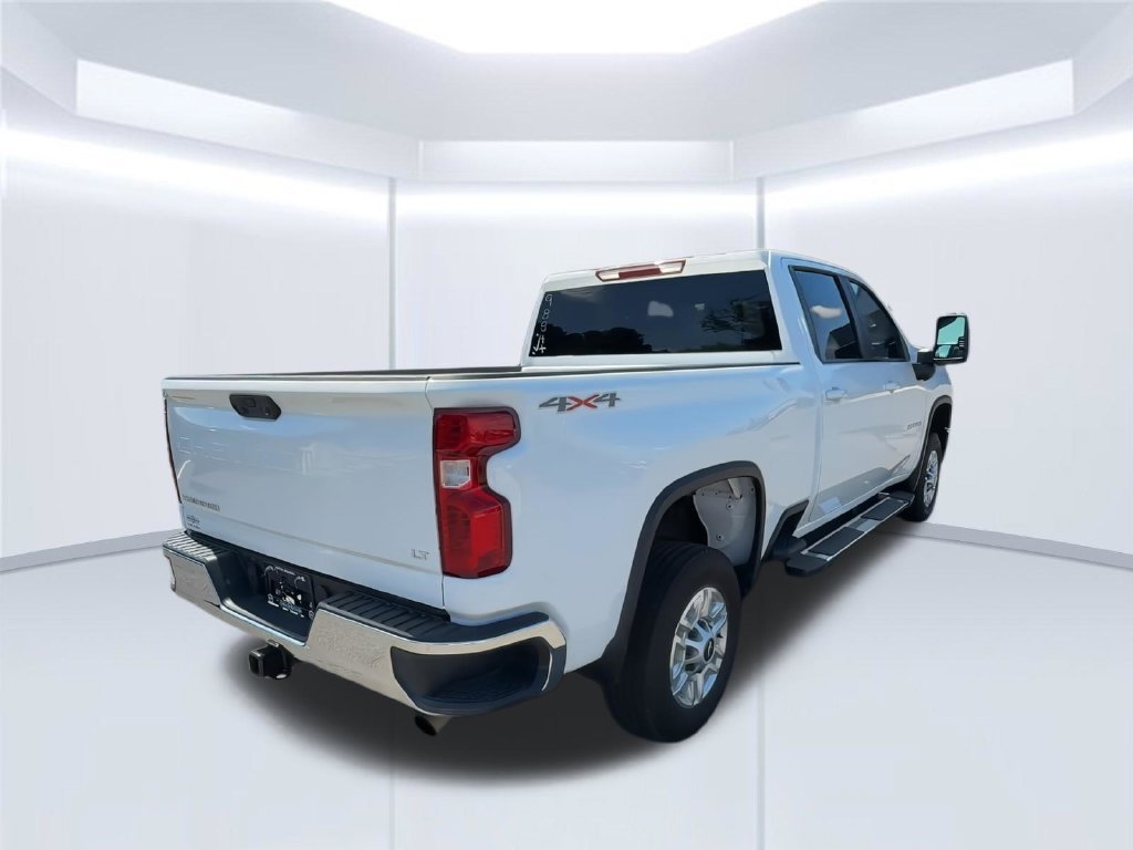 Used 2025 Chevrolet Silverado 2500 LT w/ Convenience Package AWD/4WD image 11