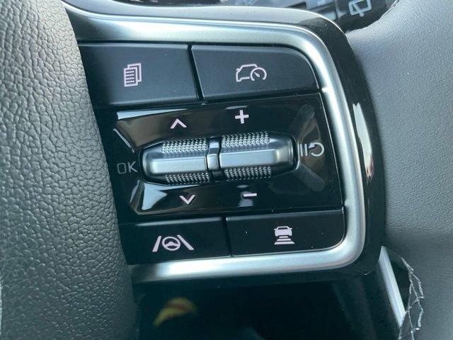 New 2026 Kia Carnival SX FWD image 28