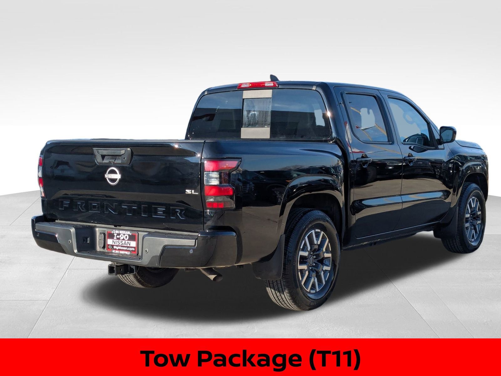 Certified 2024 Nissan Frontier SL w/ Technology Package image 7