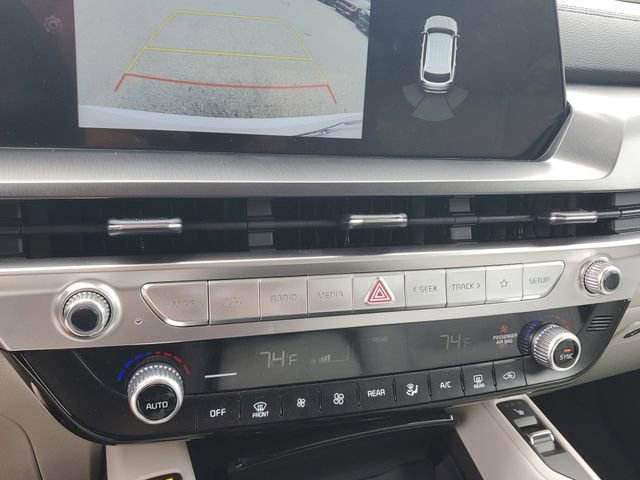 Used 2024 Kia Telluride S image 26