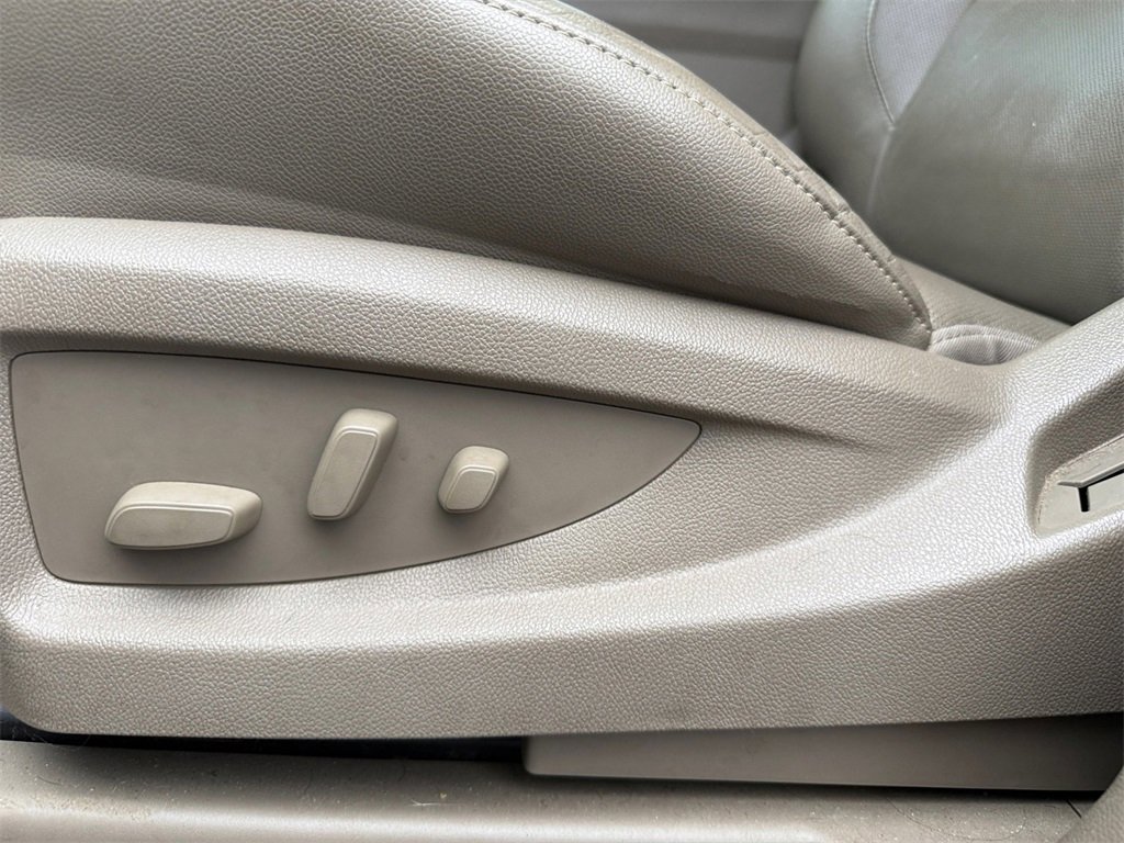 Used 2017 Chevrolet Tahoe Premier image 13