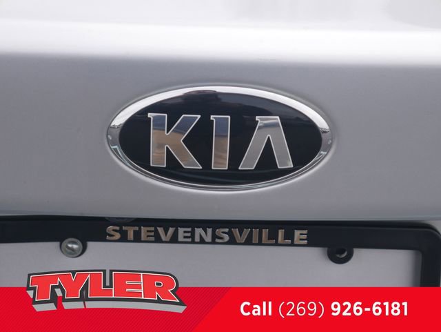 Used 2020 Kia Optima LX FWD image 14