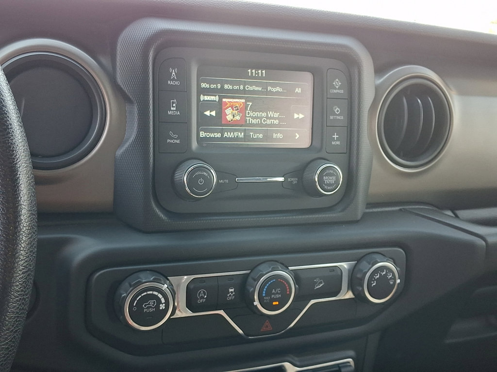 Used 2019 Jeep Wrangler Unlimited Sport image 28