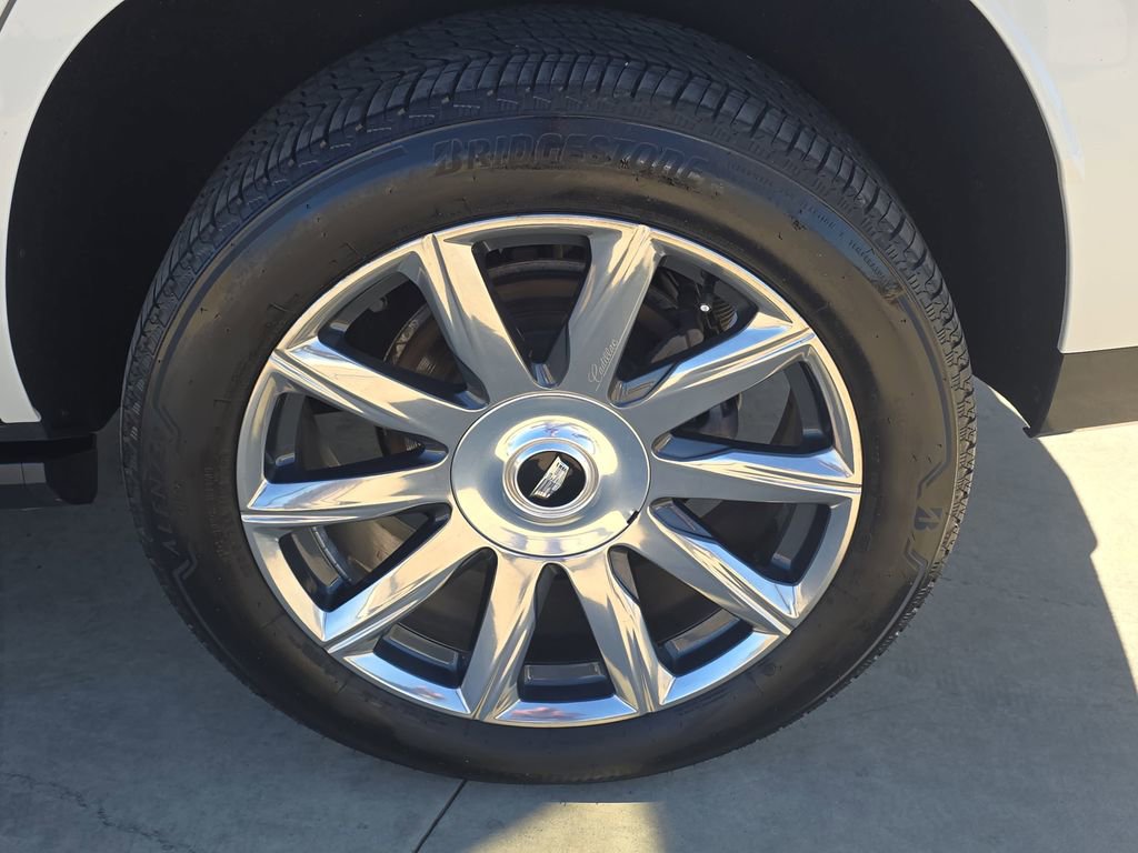 Used 2022 Cadillac Escalade Premium Luxury Platinum AWD/4WD image 34