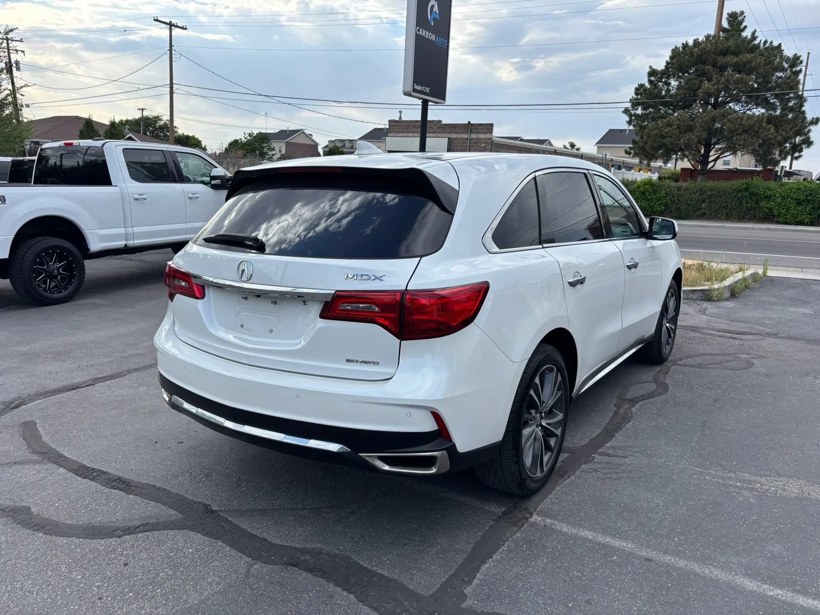 Used 2020 Acura MDX w/ Technology Package AWD/4WD image 5