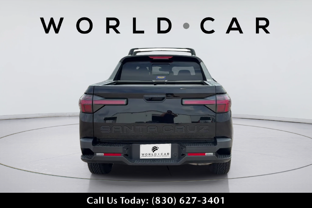 Used 2022 Hyundai Santa Cruz SEL w/ Activity Package FWD image 4