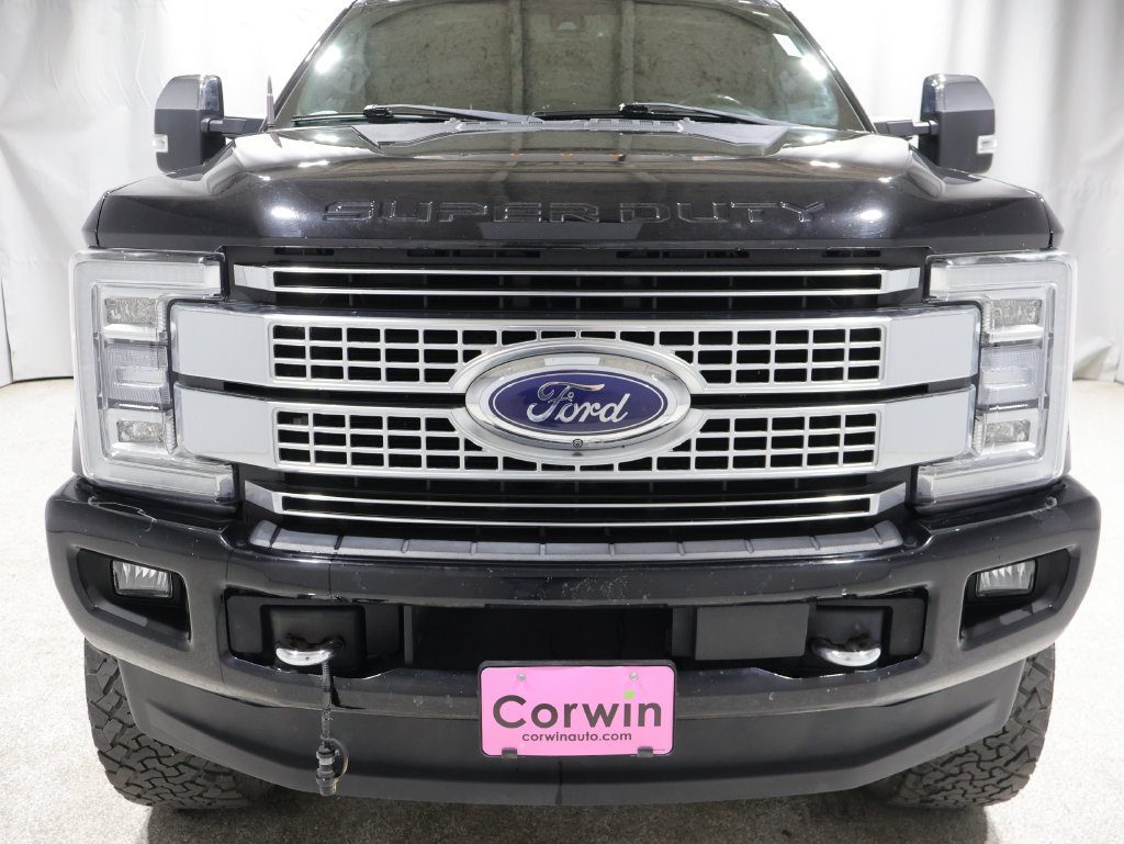 Used 2018 Ford F350 Platinum w/ Platinum Ultimate Package AWD/4WD image 2