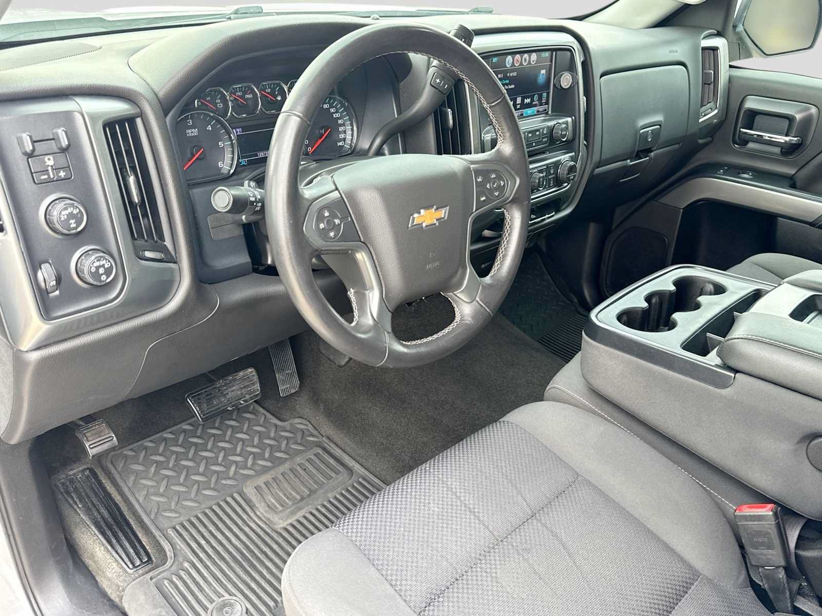 Used 2017 Chevrolet Silverado 1500 LT w/ All Star Edition AWD/4WD video 2