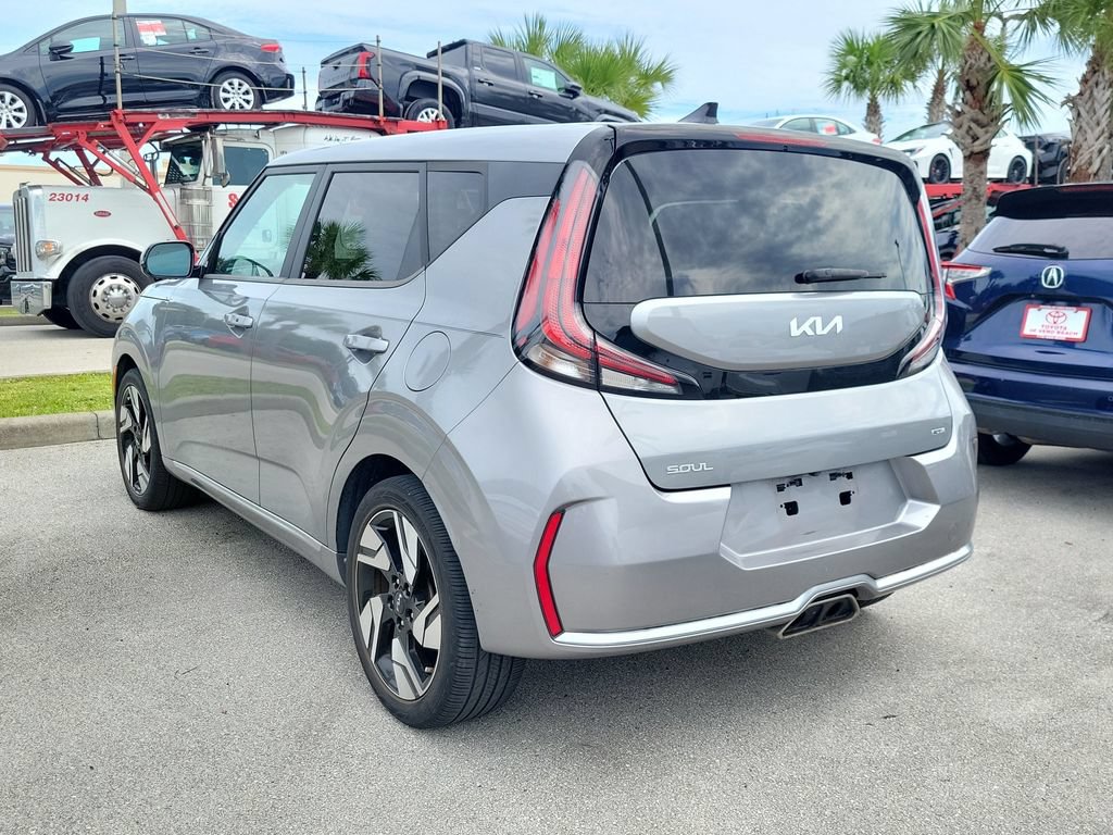 Certified 2023 Kia Soul GT-Line FWD image 5