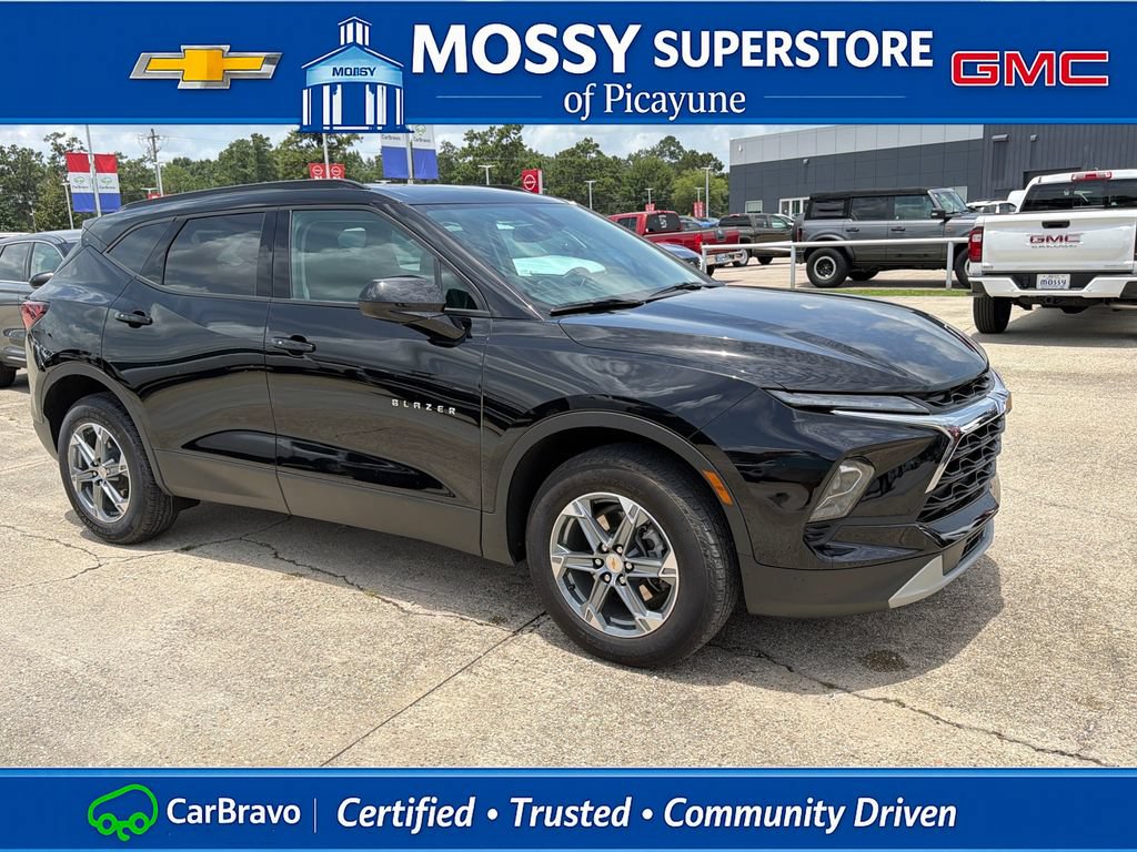 Certified 2024 Chevrolet Blazer LT w/ Convenience Package FWD image 11