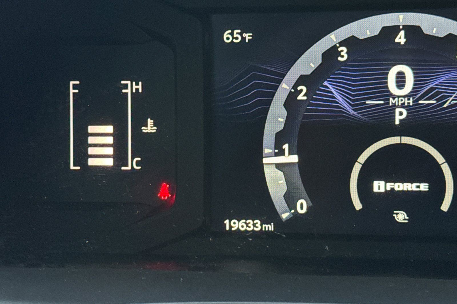 Used 2025 Toyota Tacoma SR5 AWD/4WD image 25