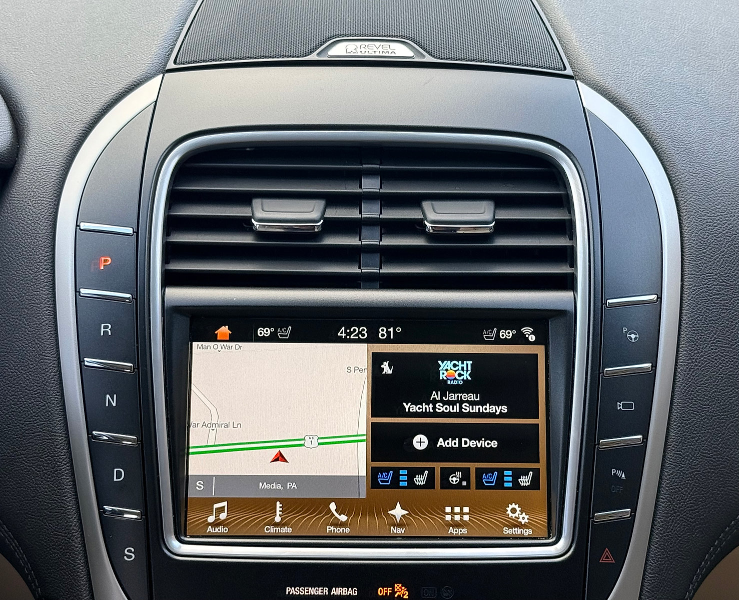 Used 2017 Lincoln MKX Reserve w/ Luxury Package AWD/4WD image 13