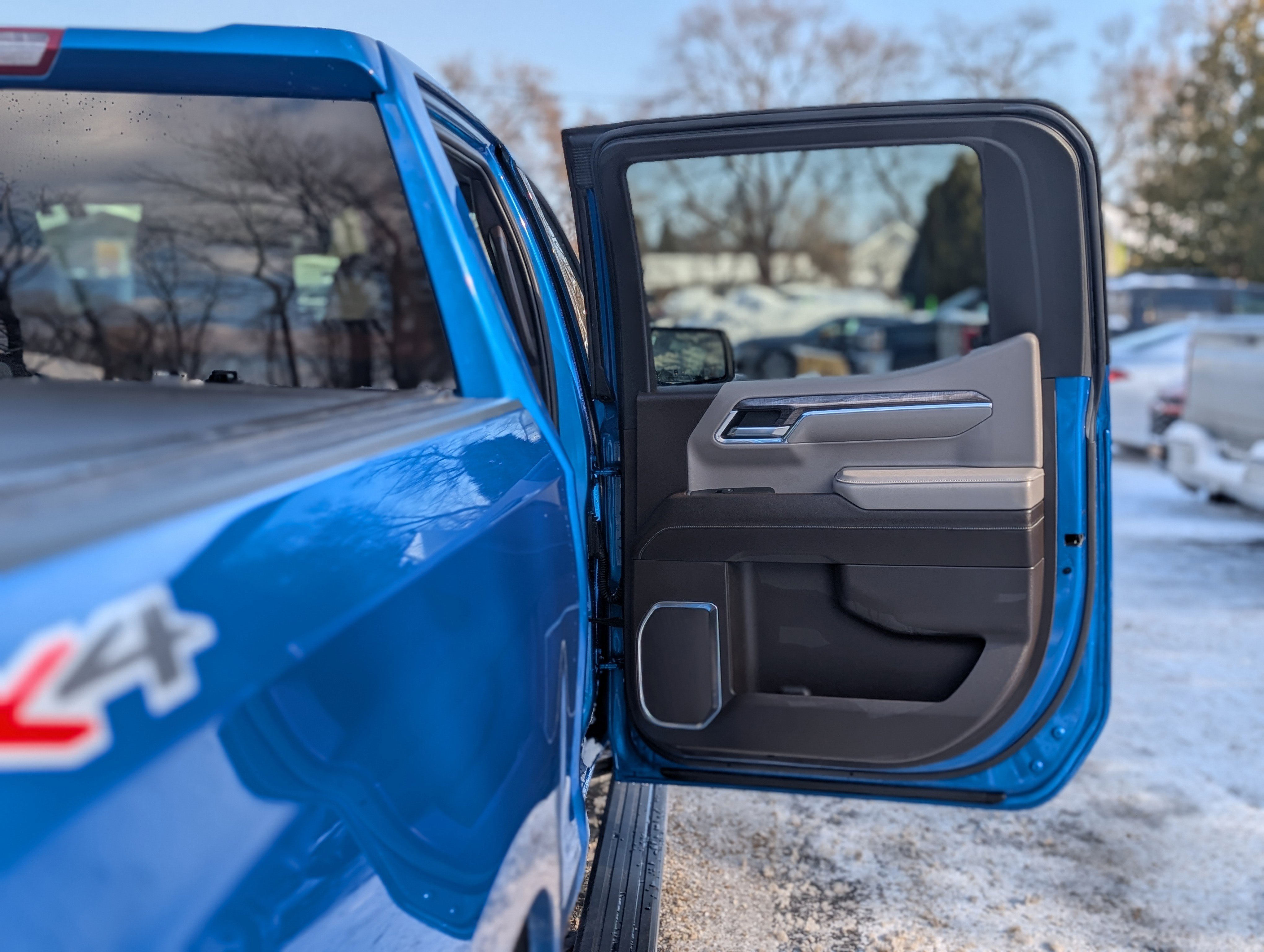 Used 2023 Chevrolet Silverado 1500 LTZ w/ LTZ Convenience Package II image 43