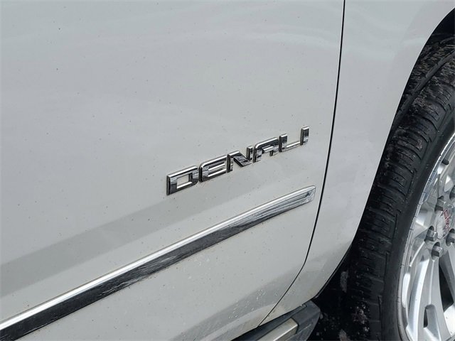 Used 2016 GMC Yukon XL Denali w/ Open Road Package image 31