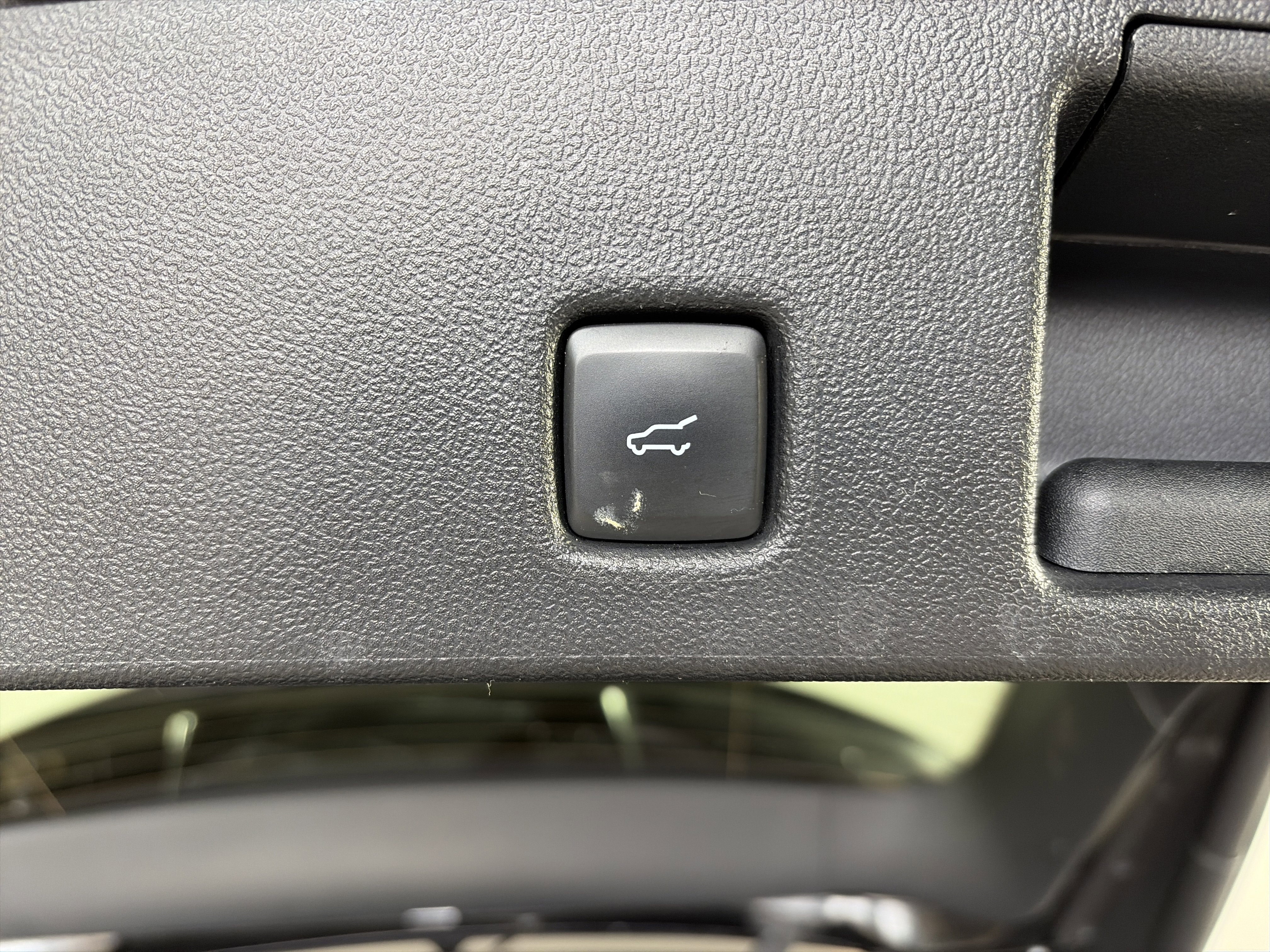 Used 2024 Ford Escape ST-Line image 15