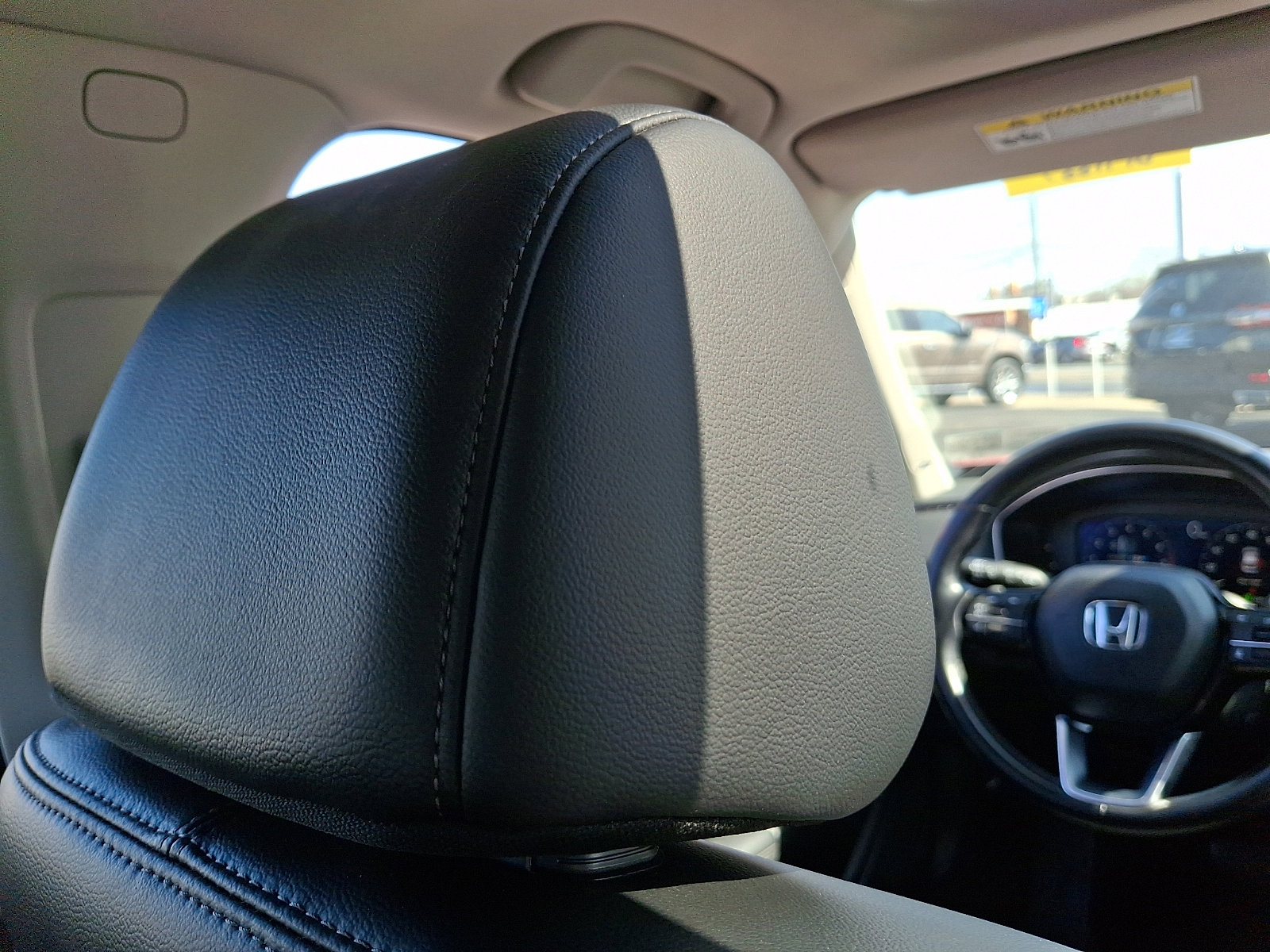 Used 2023 Honda Civic Touring image 9