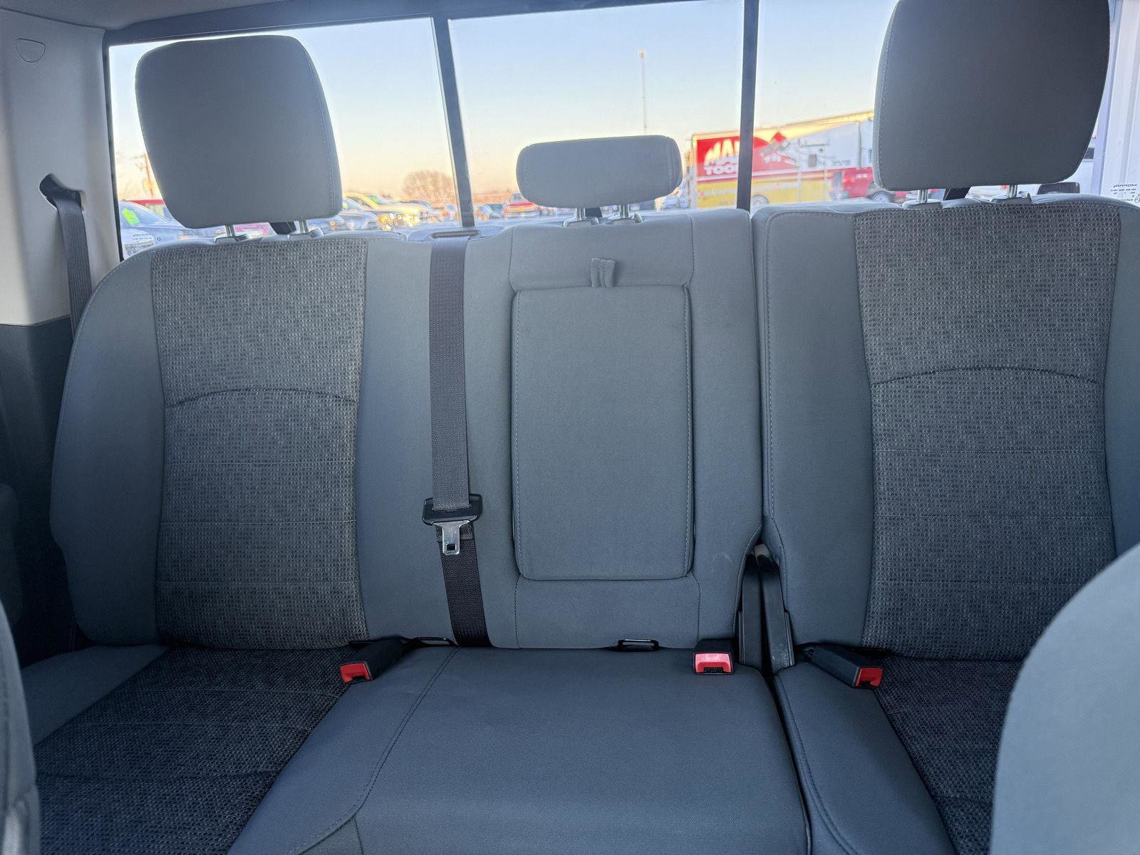 Used 2018 RAM 1500 SLT image 22