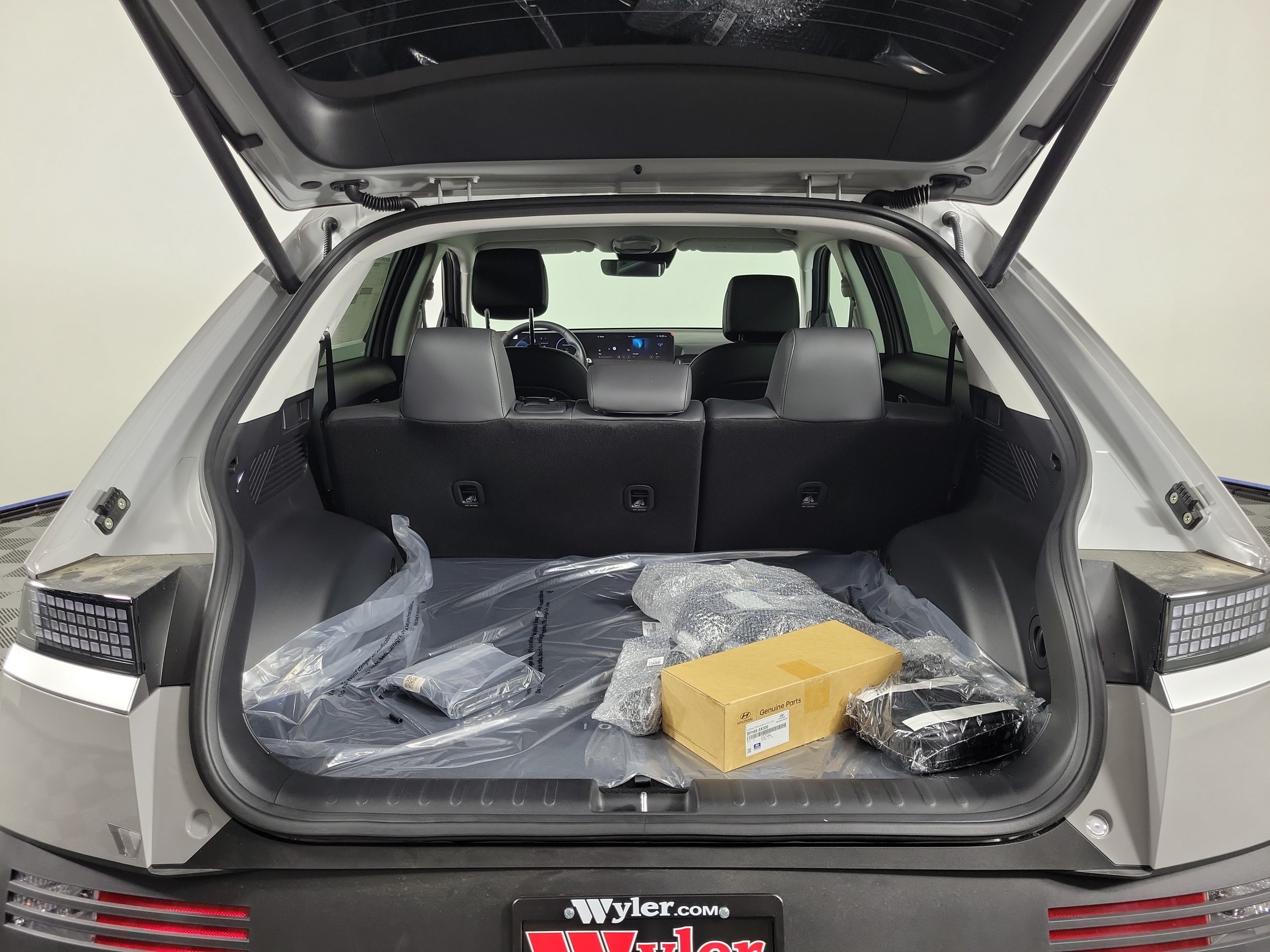 New 2026 Hyundai Ioniq 5 SEL AWD/4WD image 36