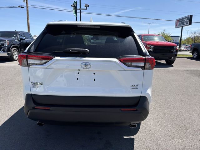 Used 2021 Toyota RAV4 XLE AWD/4WD image 7